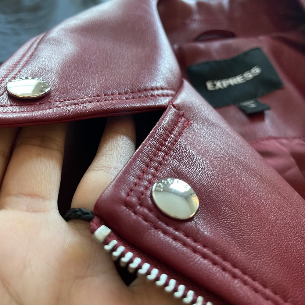 Express Leather Jacket - image 4